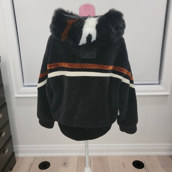 Unique sherpa jacket - Picture 1 of 4
